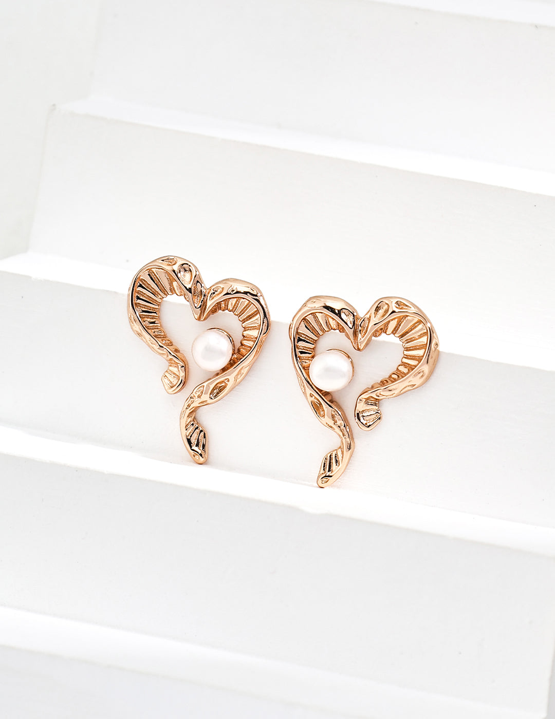 Museette Jewelry Heartlight Pearl Errings