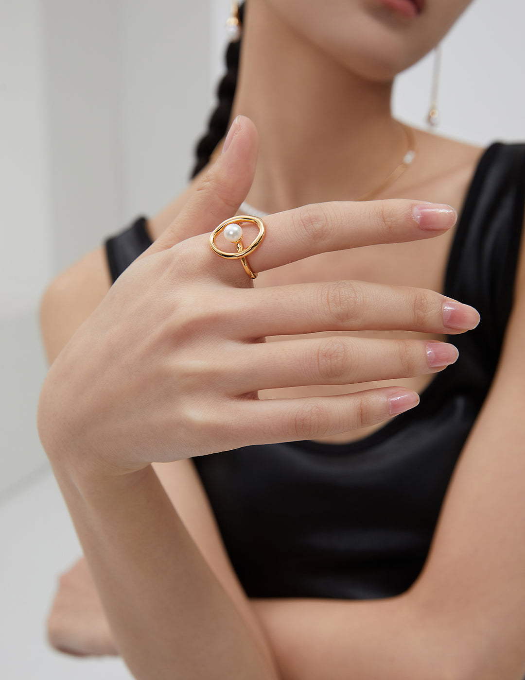 Museette Jewelry Orbit Ring