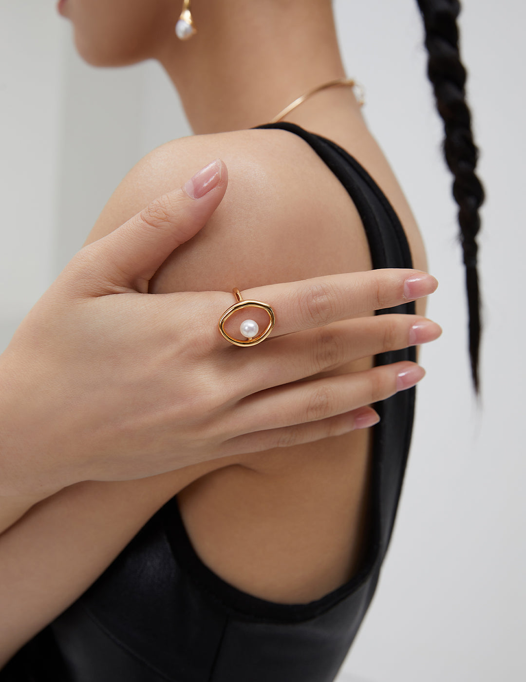 Museette Jewelry Orbit Ring