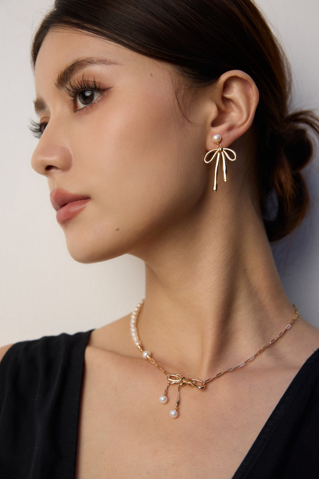 Museette Jewelry Twilight Bow