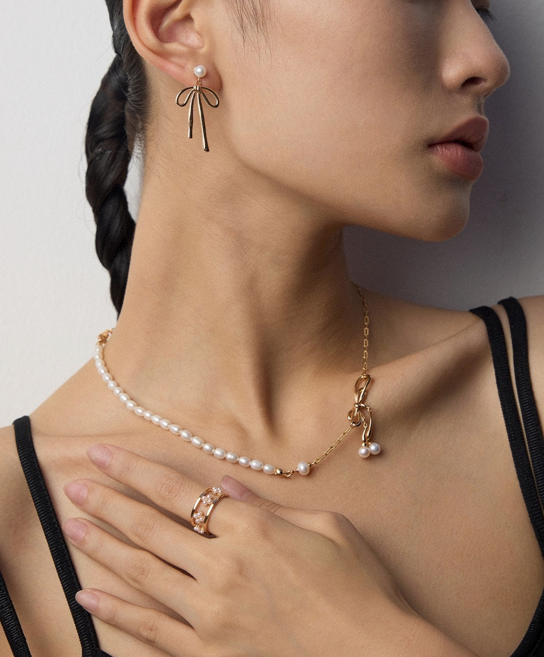 Museette Jewelry Twilight Bow