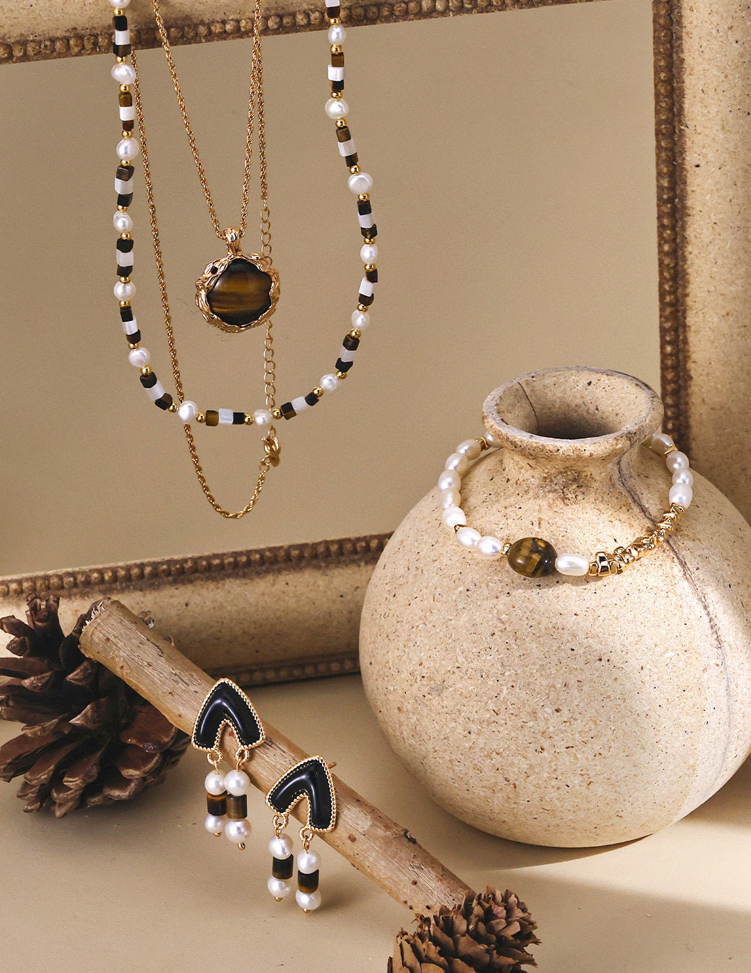 Museette Jewelry Golden Core