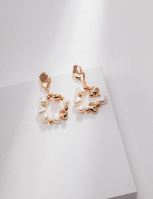 Museette Jewelry Sugar Pearl Drops