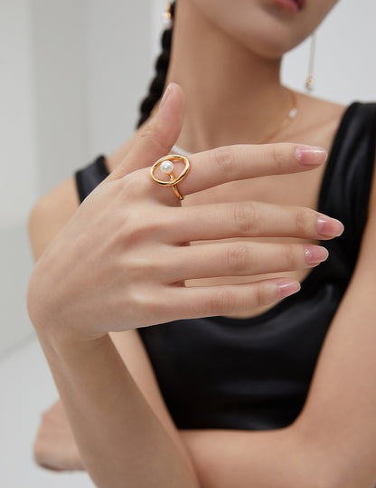 Museette Jewelry Orbit Ring