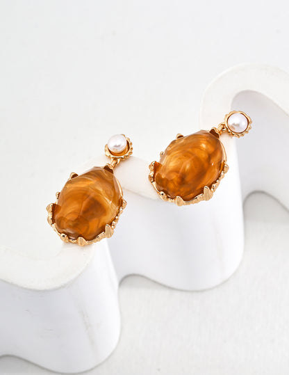 Museette Jewelry Halo Resin