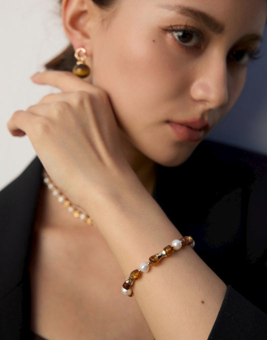 Museette Jewelry Honey Pearl